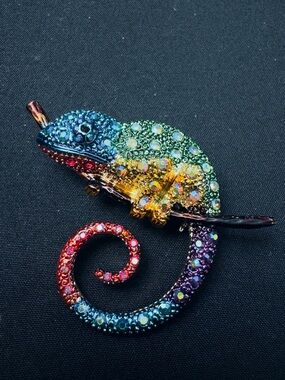 Multicolor Chameleon Crystal Brooch - Fashion Accent
